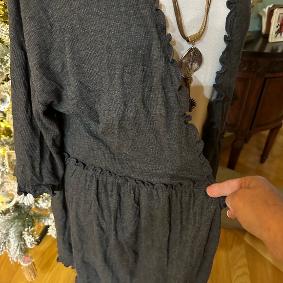 Alter’d State detailed charcoal cardigan (necklace not included) - Picture 2 of 8